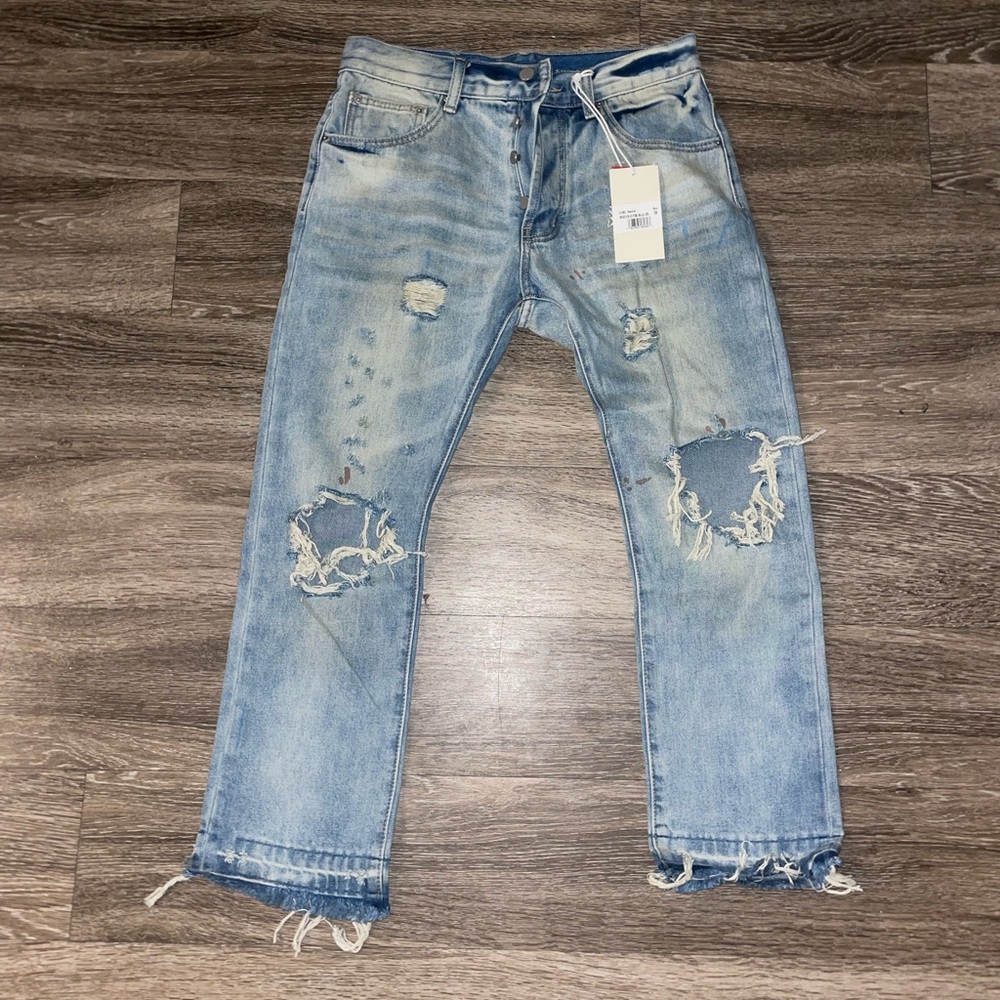 Brand new/never worn distressed short legged MNML skinny jeans Size 28 men’s